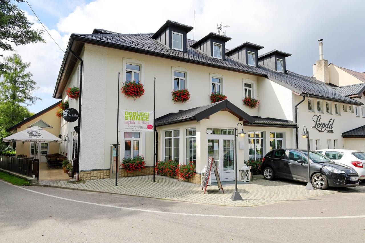 Hotel Leopold Račín Zewnętrze zdjęcie